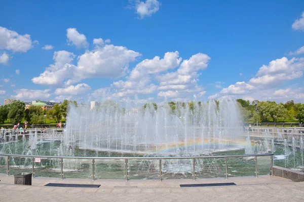 Ora Esatta Fontana Nel Parco Tsaritsyno — Foto Stock