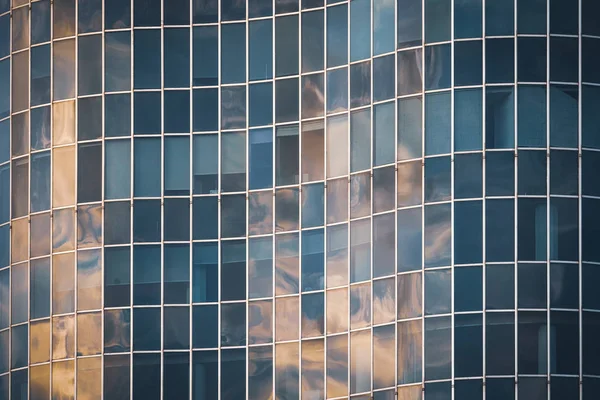 Luzes da tarde refletidas — Fotografia de Stock