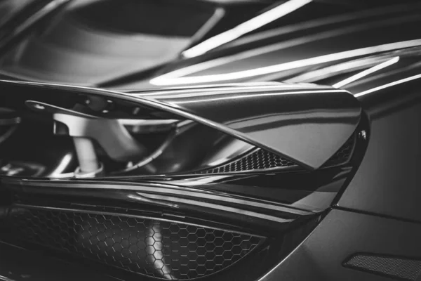 Side View Spoiler Stop Light Sports Car Black White — Stock Photo, Image