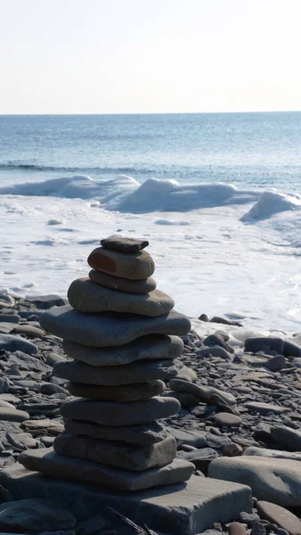 Deniz kışı manzarası, soğuk buzlu su