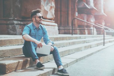 Pozitif amn ayak üzerinde dinlenme