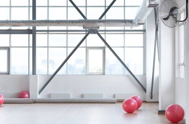 Bir boş fitness salonu yakın çekim
