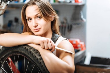 Onarımları çalışma ustaca teknisyen