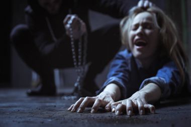 Ücretsiz kırma yapmak kurban çalışır 