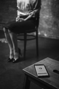 Kurtarma kurbanları kaçıran çağrı kadrosu