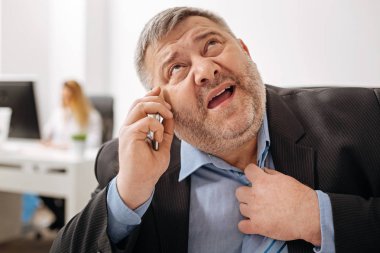 Evet sağlıksız yorgun adam