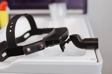 KBB baş masanın üzerinde yatan süre ışık yakın çekim