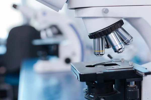 Close up of objective lenses while being ready for researching — Stock Photo, Image