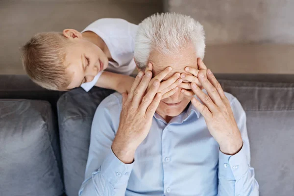 Lovely family enjoying some quality time — Stock Photo, Image