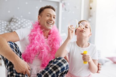 Çok güzel pozitif aile hayatlarının bir dönemden