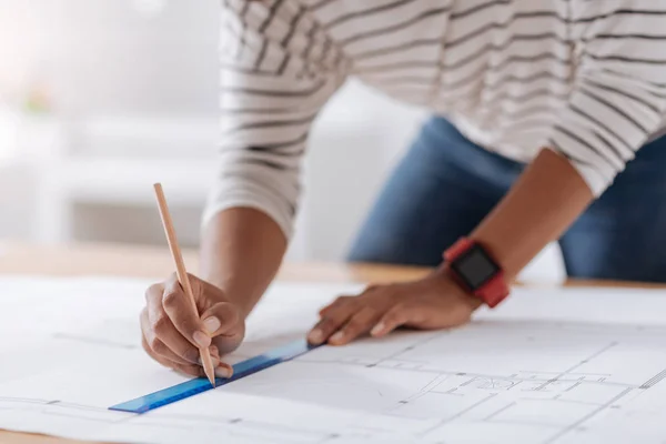 Selectieve aandacht van hulpmiddelen voor tekenen — Stockfoto