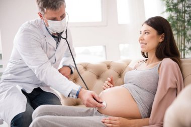 Olumlu memnun esmer onu jinekolog arıyorum