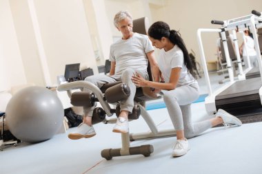 Ciddi esmer kontrol rehabilitasyon süreci