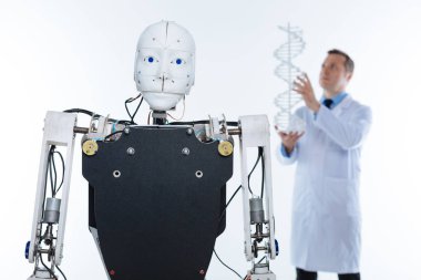 İnsan ırkının geleceği karşı karşıya dikkat çekici bilim adamı