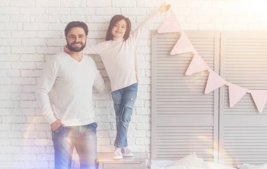 Pozitif yaratıcı genç Aile Oda Dekorasyon