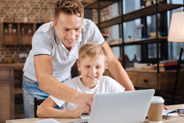 Mutlu baba oğlu nasıl programı kullanmak için öğretim