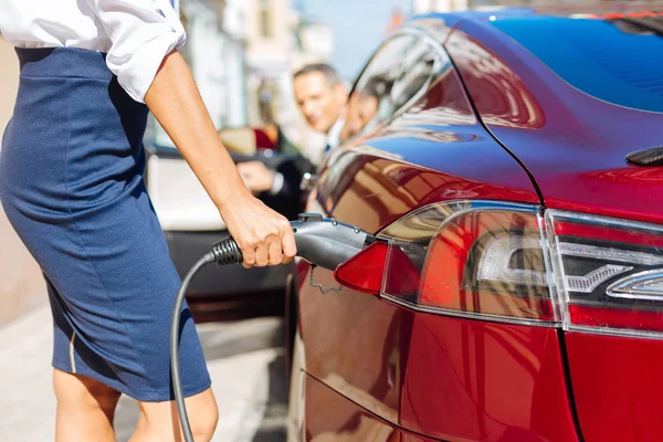 Seçici odak modern yakıt meme