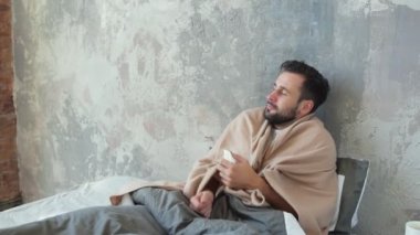 Pozitif karısı kocası evde tedavisi gören dikkat çekici