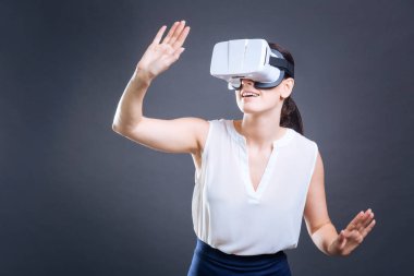 3D gerçek hayatta olmanın çekici akıllı iş kadını