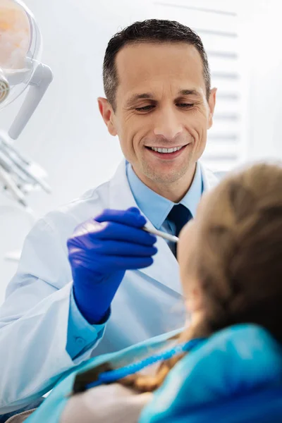 Portrait of a nice handsome dentist — Stock Photo, Image