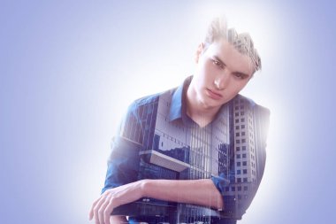 Sana bakmak güzel yakışıklı adam