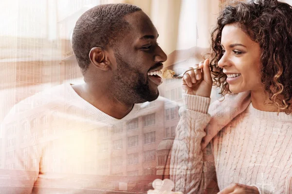 Close up of beautiful girl feeding her man — Stock Photo, Image