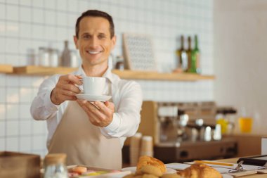 Bir fincan kahve seçici odak