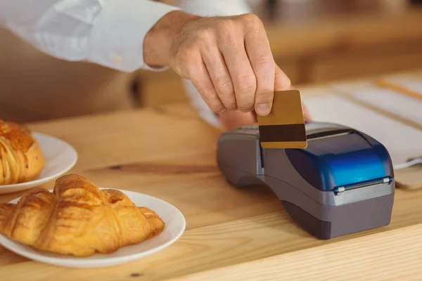 Close up of an electronic payment terminal — Stock Photo, Image