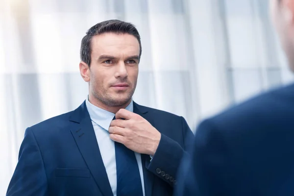 Pensive earnest man worrying before meeting — Stock Photo, Image