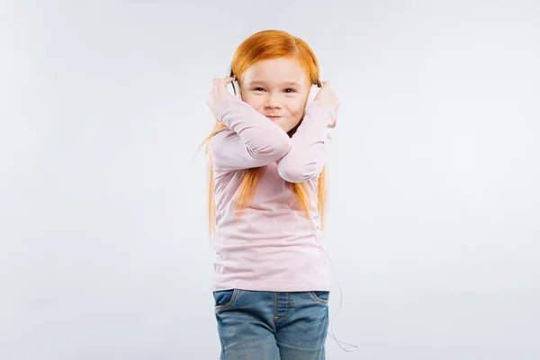 Verbazingwekkende kind maakt je gelukkig — Stockfoto