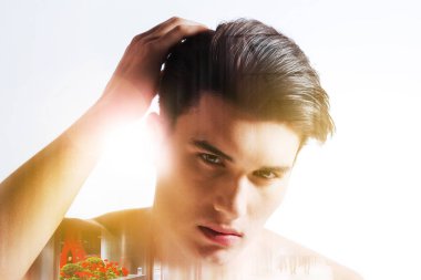  Ciddi güzel çekici adam