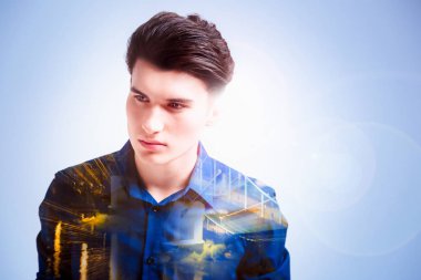 Hoş genç adam için yeni fikirler arıyor