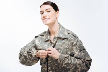 Ülkeyi korumaktan kibirli güçlü kadın