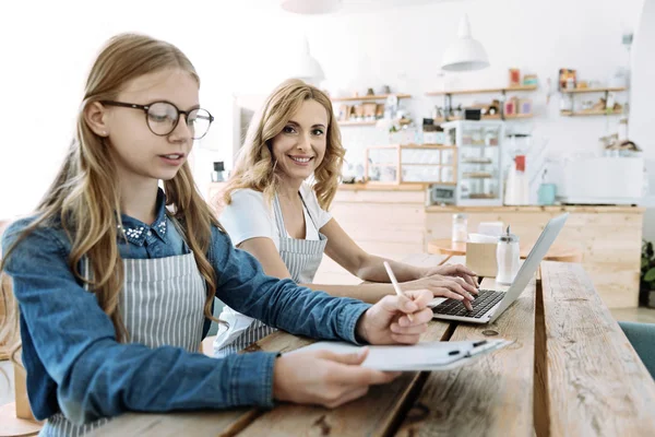 Özenli kız önemli notlar