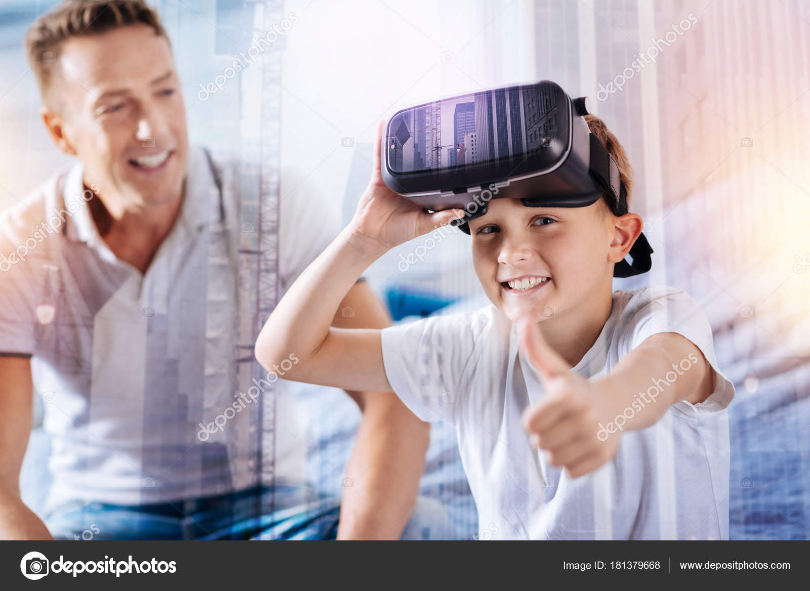 Молодое удовлетворение. 3d young man raising his fists.