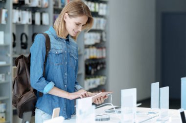 Muhteşem kadın insan tablet test