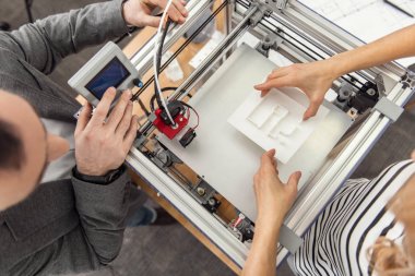 3d baskı işlemi sürdürme mühendisleri Üstten Görünüm