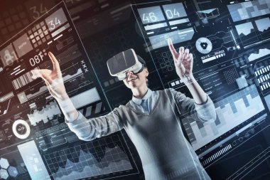 Pozitif uzman sanal gerçeklik olurken ayarını değiştirme