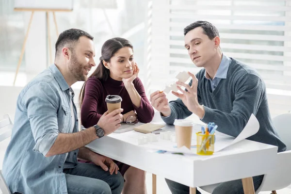 Colegas decididas a discutir el trabajo — Foto de Stock