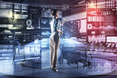 Ekrana dokunma ve onu memnun hissediyorum sakin uzmanı