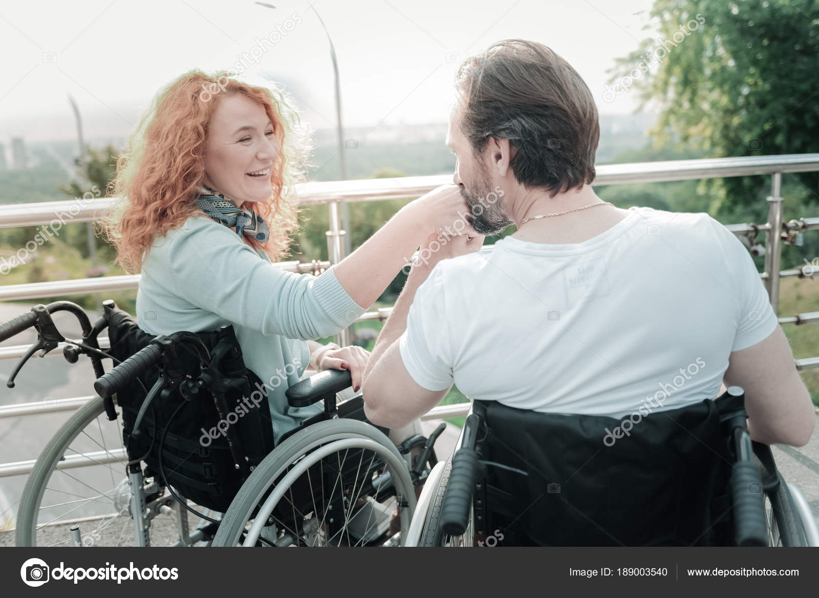 ακρωτηριασμένο ζευγάριγνωριμίες στο διαδίκτυο είναι η καταστροφή της ψυχής