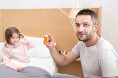 Uyarı baba etkili hapları holding