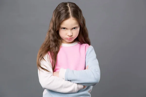 Aangename schattig meisje gevoel overstuur — Stockfoto