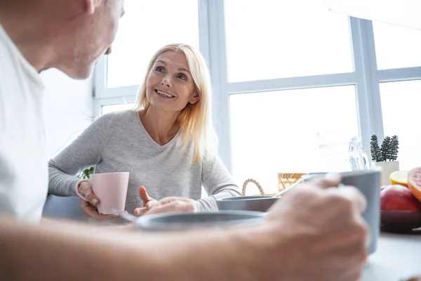 Feeling exciting during the talk stock photo — Stock Photo, Image