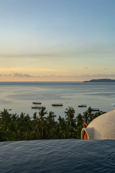 Unusual exotic hotel with pool on roof stock photo — 스톡 사진