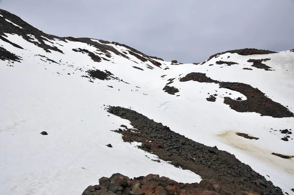 Alpesi táj Mount Ruapehu közelében Mount Ngaruhoe, Tongariro National Park, Új-Zéland — Stock Fotó