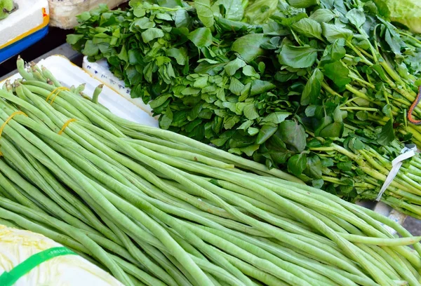 Aliments Rue Avec Divers Légumes Frais Vendre Sur Marché Asiatique — Photo