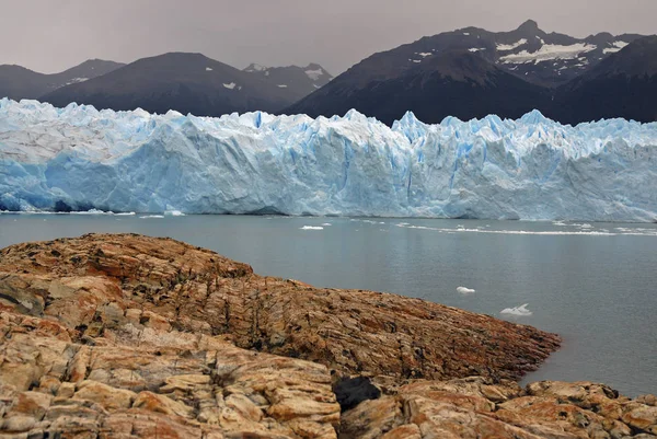 パタゴニア アルゼンチンのペリト モレノ氷河周辺の氷河の山風景 — ストック写真