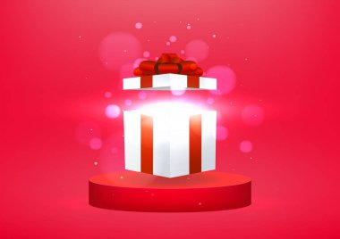 Podyum stüdyosunun kırmızı arka planında parlak ışık huzmeleri olan hediye kutusu açıldı. Ürün tanıtımı için afiş arkaplanı.