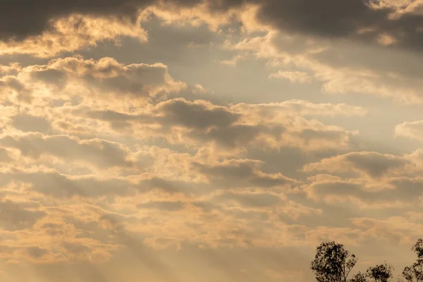 Intensive Farben Und Farbtöne Eines Herbstnachmittags Himmel Lateinamerikas Sonnenuntergang Und — Stockfoto